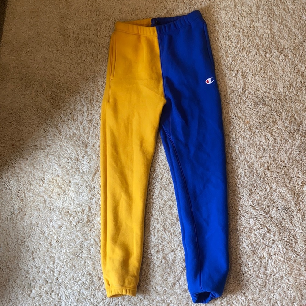 TWO TONED SWEATPANTS💛💙💛💙